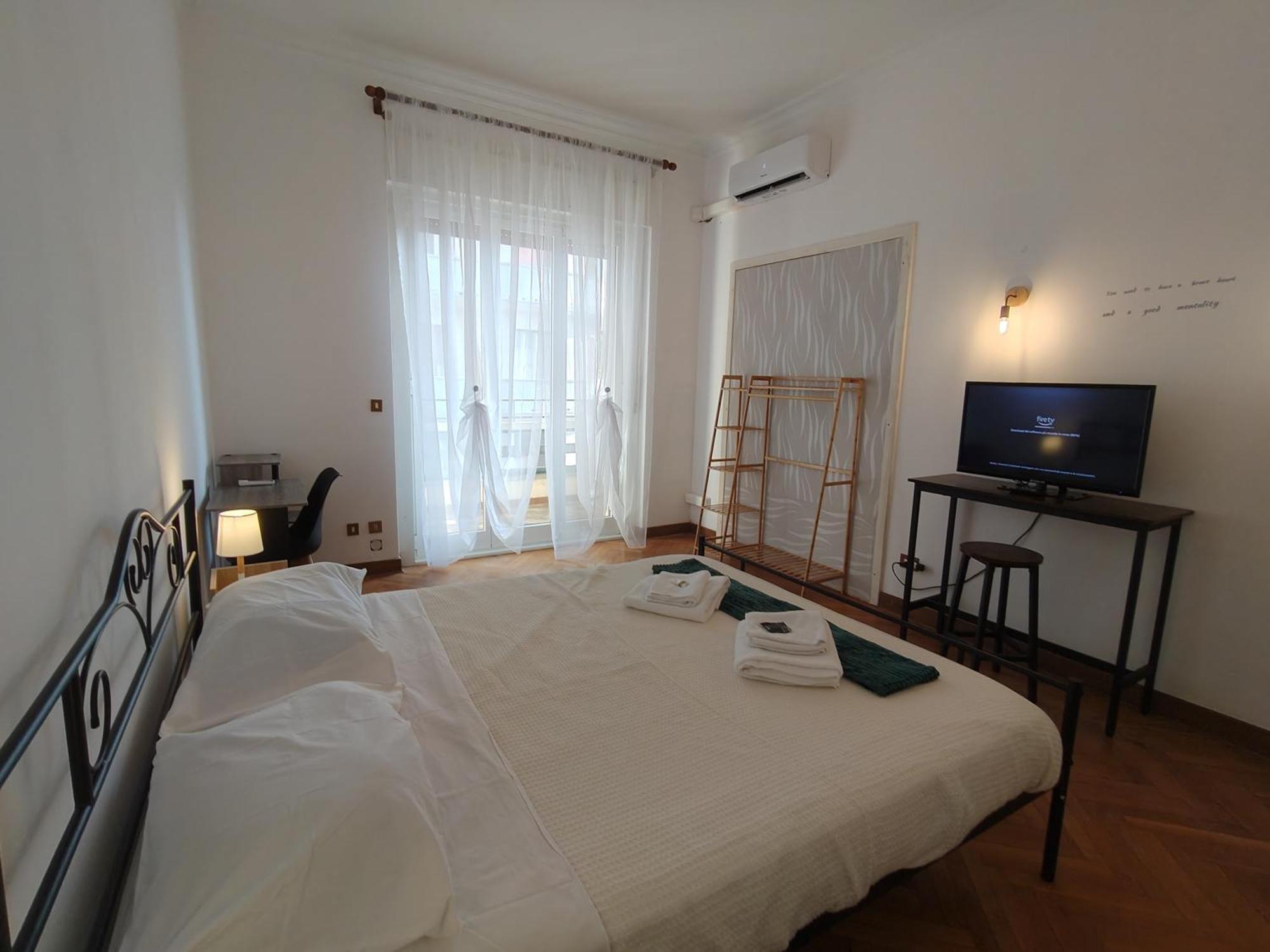 Dock Bay Lodge Hostello Trieste Exterior foto